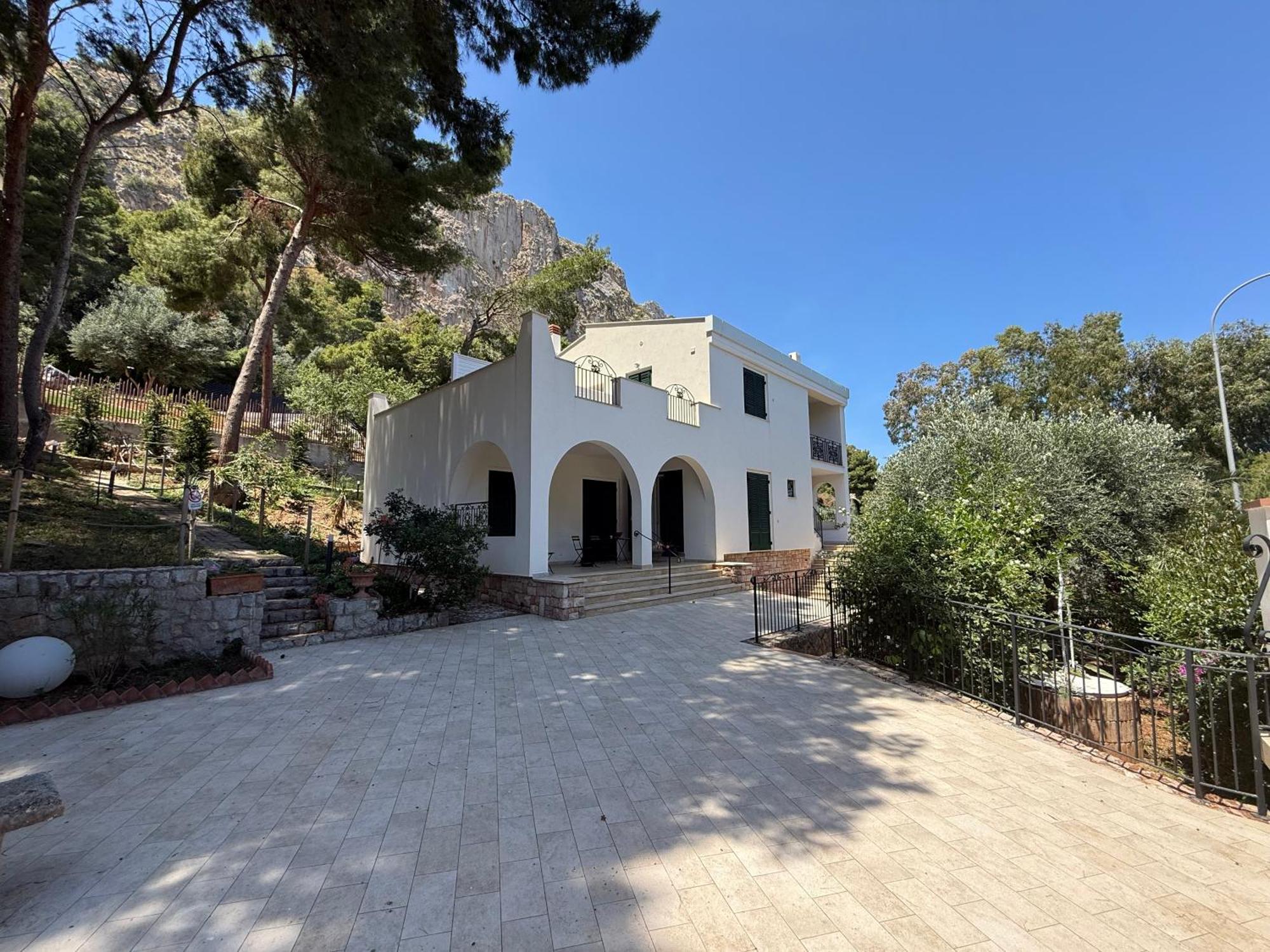 Villa Rubino, Addaura - Mondello — Photos 1